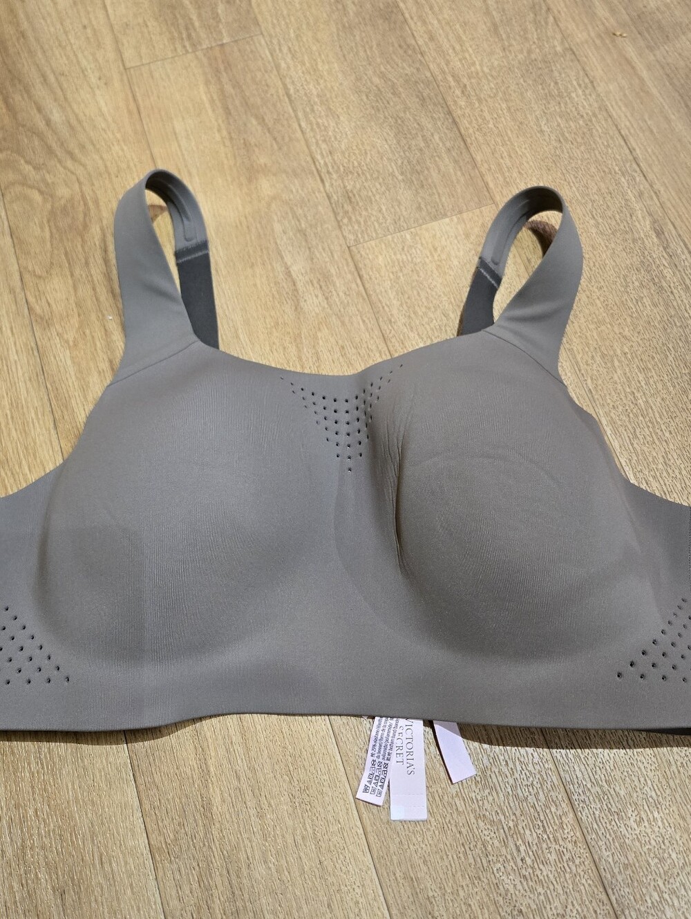 Victoria's Secret Wireless Molded Bra - Gray